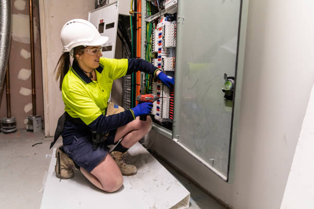 Best Circuit Breaker Repair  in Dade City North, FL
